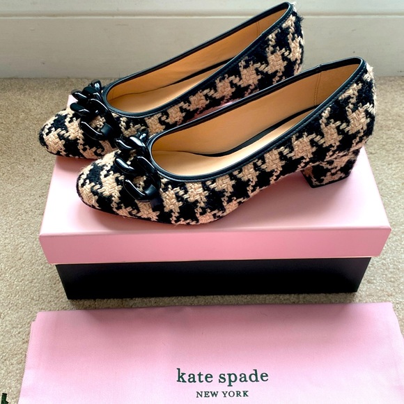 kate spade Shoes - ♠️ BRAND NEW KATE SPADE KACEY PUMPS 👠 Size: 6.5 in tan/black houndstooth